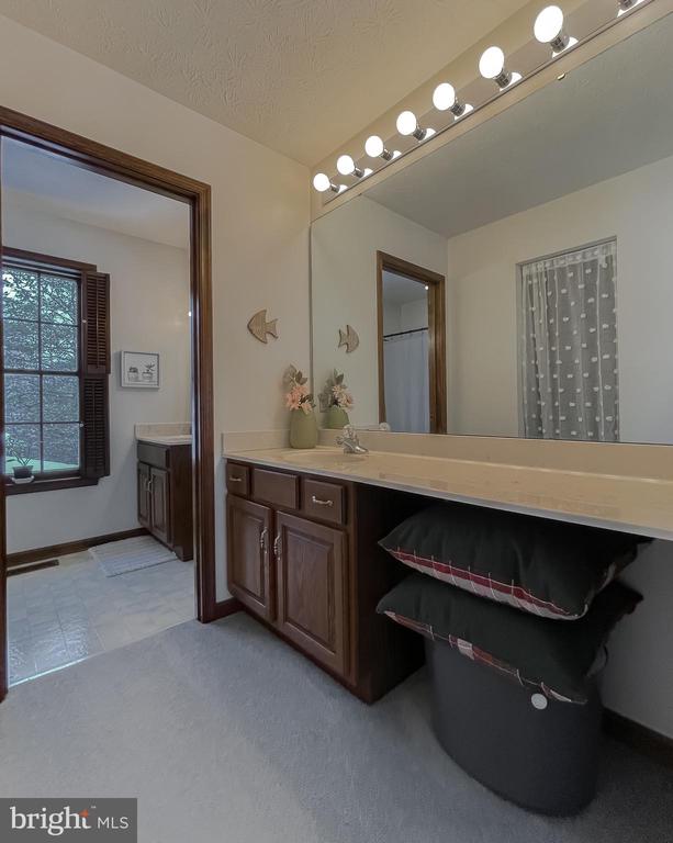 22970 CRIMSON LANE