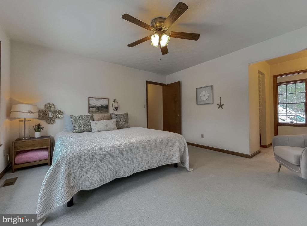 22970 CRIMSON LANE
