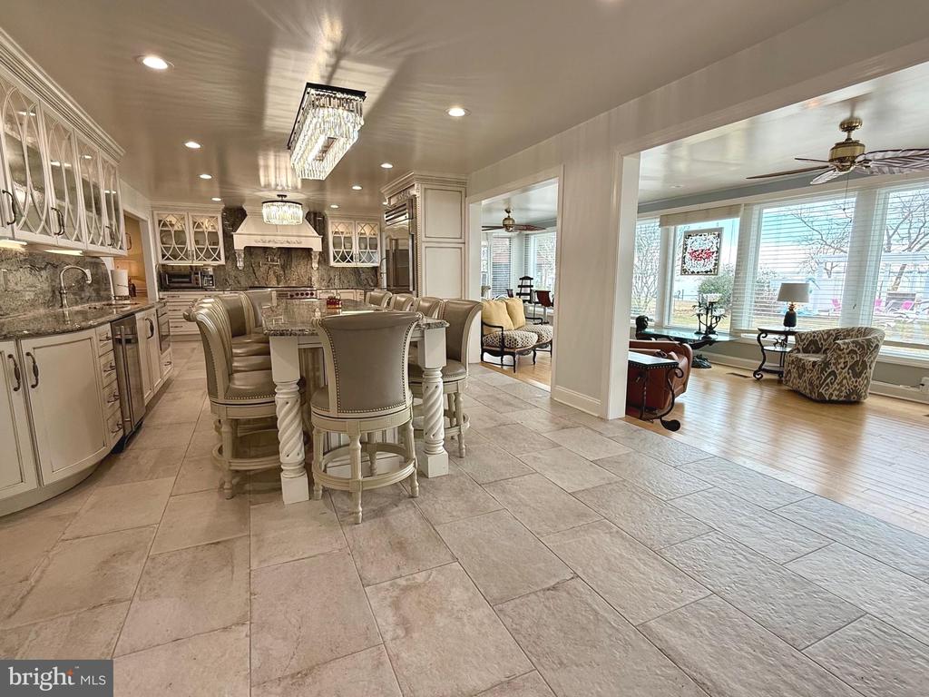 42297 RIVERWINDS DRIVE