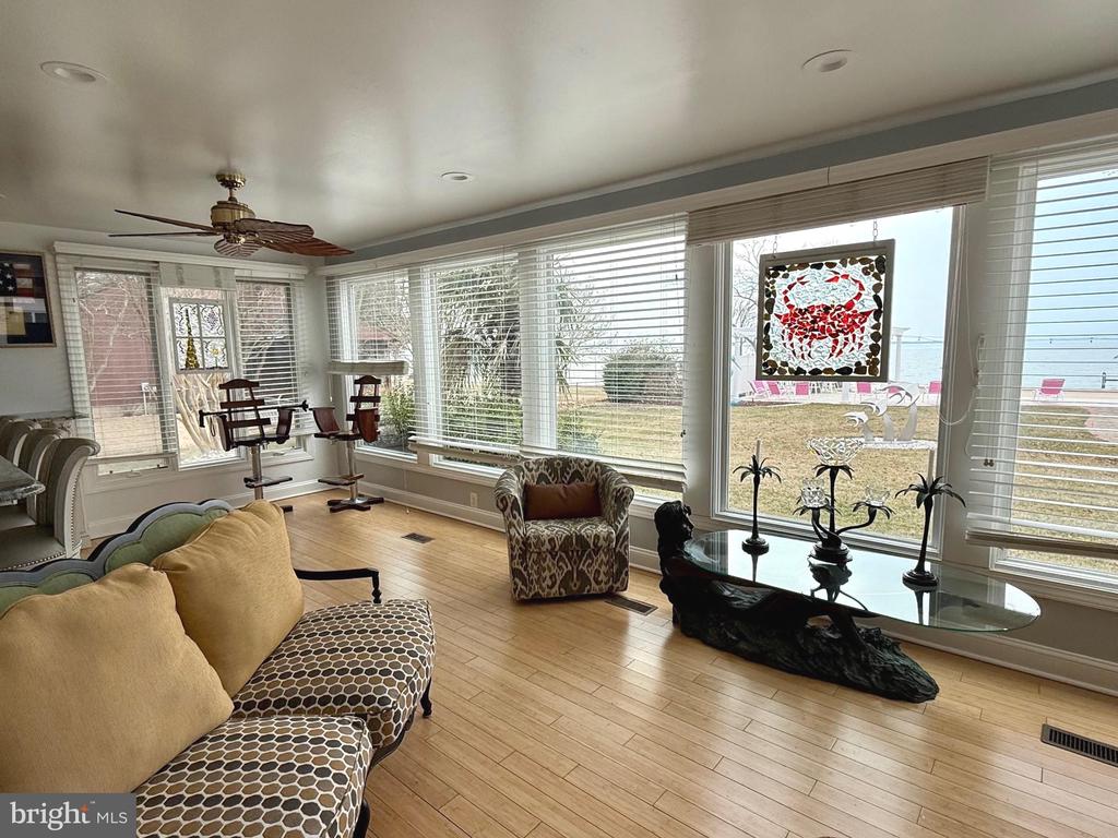 42297 RIVERWINDS DRIVE
