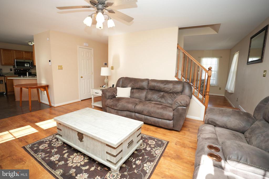 45593 SUNFLOWER STREET