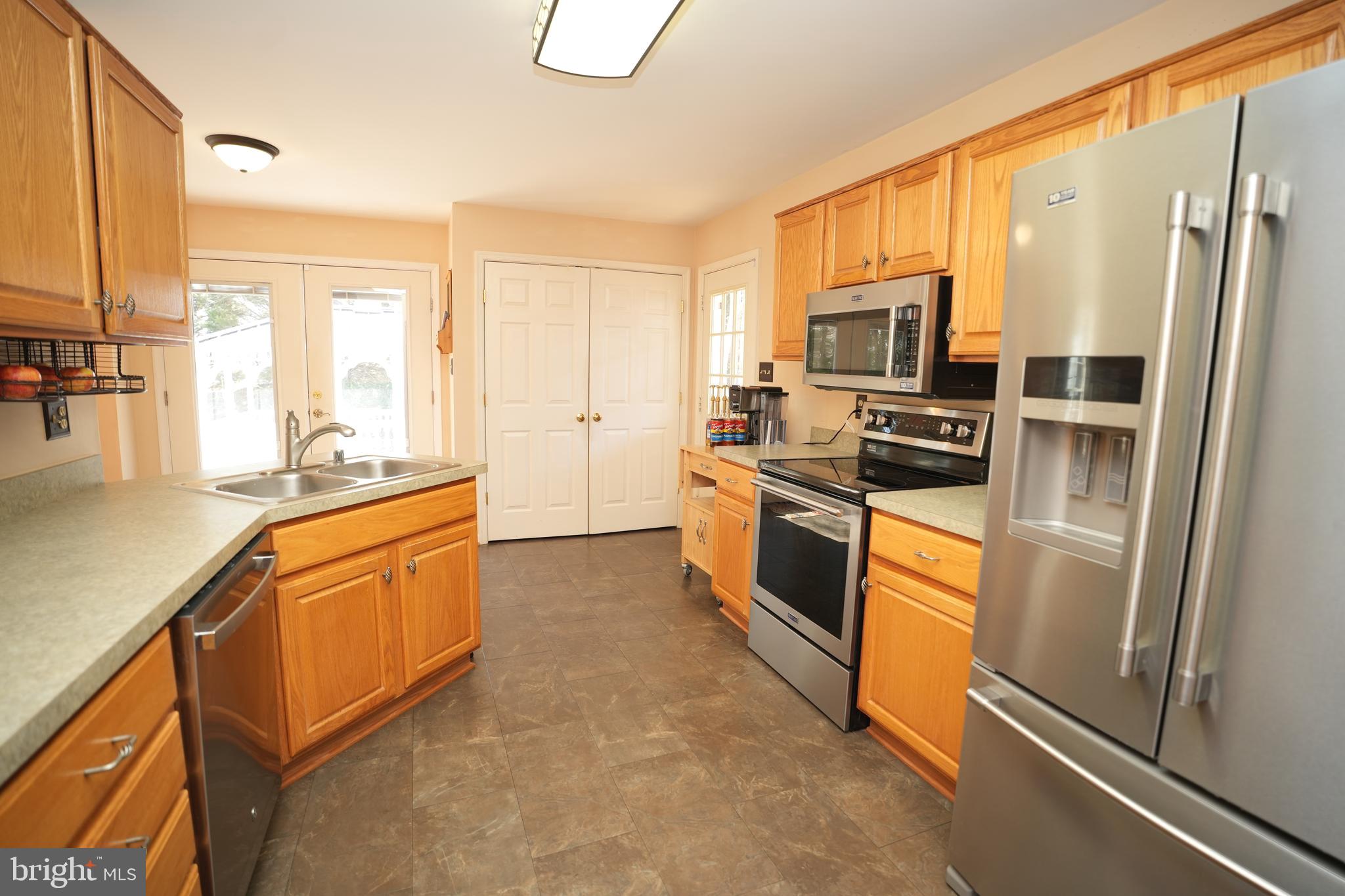 45593 SUNFLOWER STREET