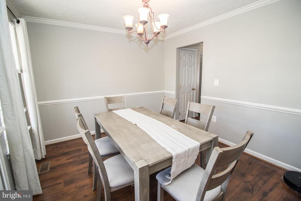 46665 ROBERT LEON DRIVE
