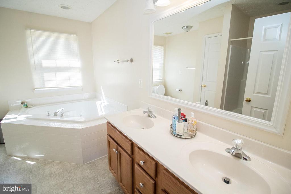 46665 ROBERT LEON DRIVE