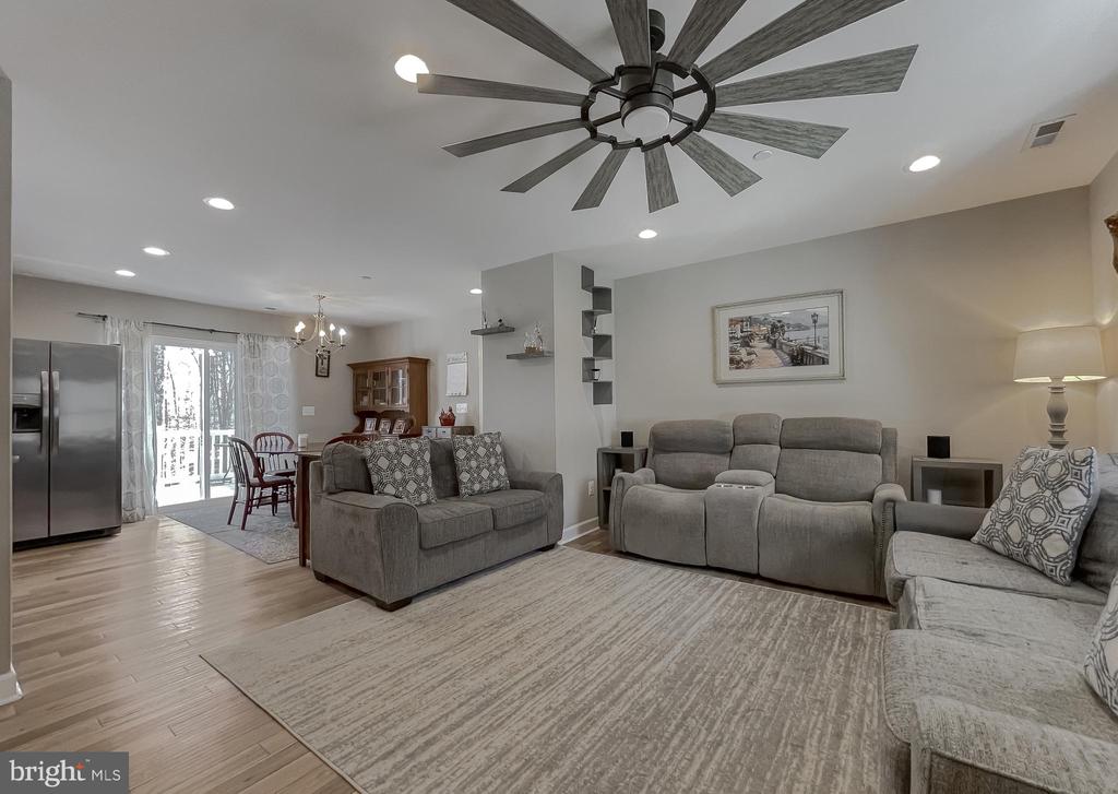 42156 VALLEY DRIVE