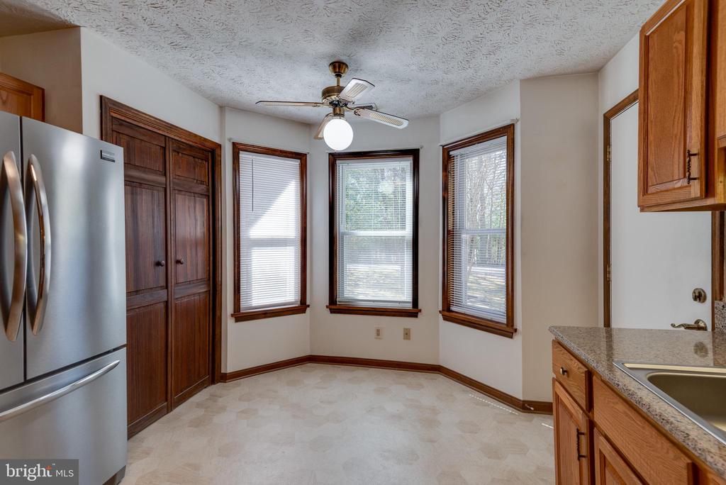 23259 WHITE ELM COURT
