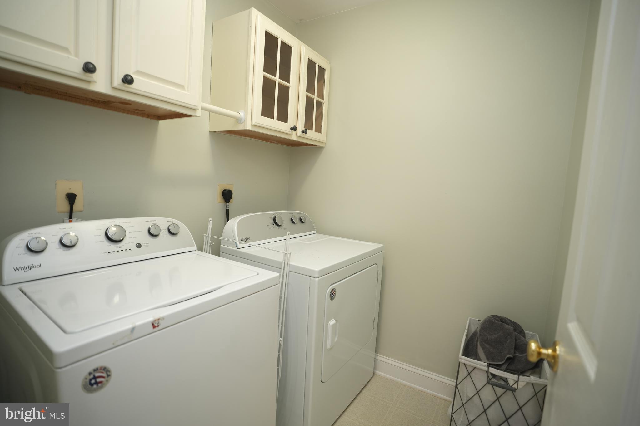 42921 HUNGERFORD COURT
