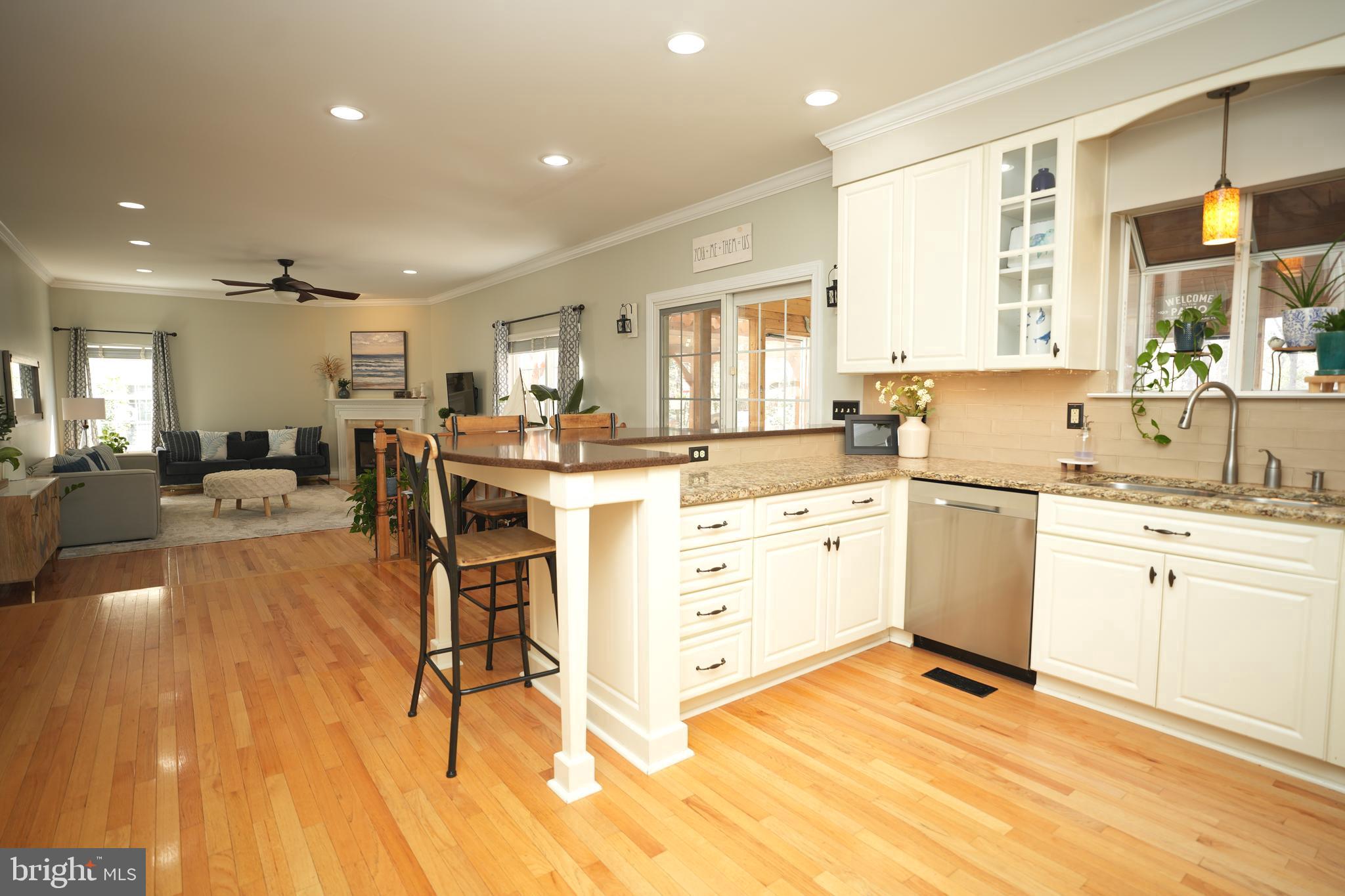 42921 HUNGERFORD COURT