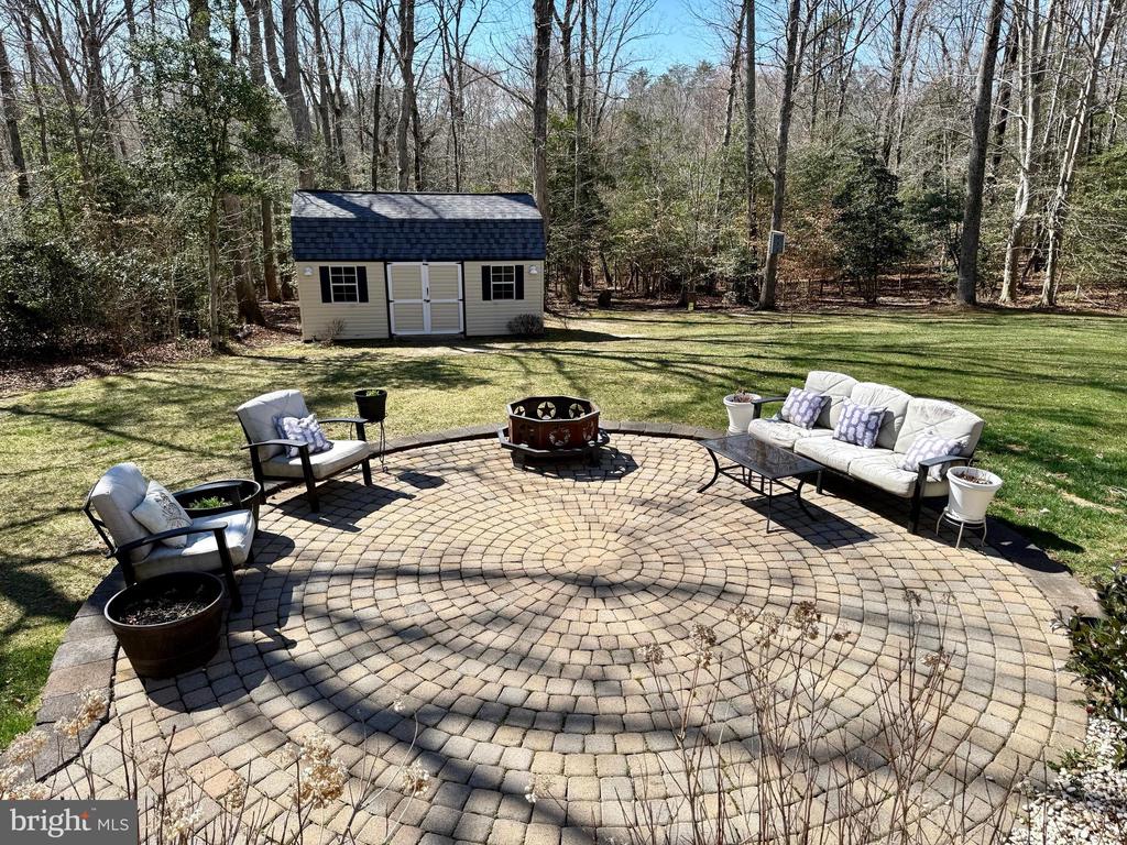 42921 HUNGERFORD COURT