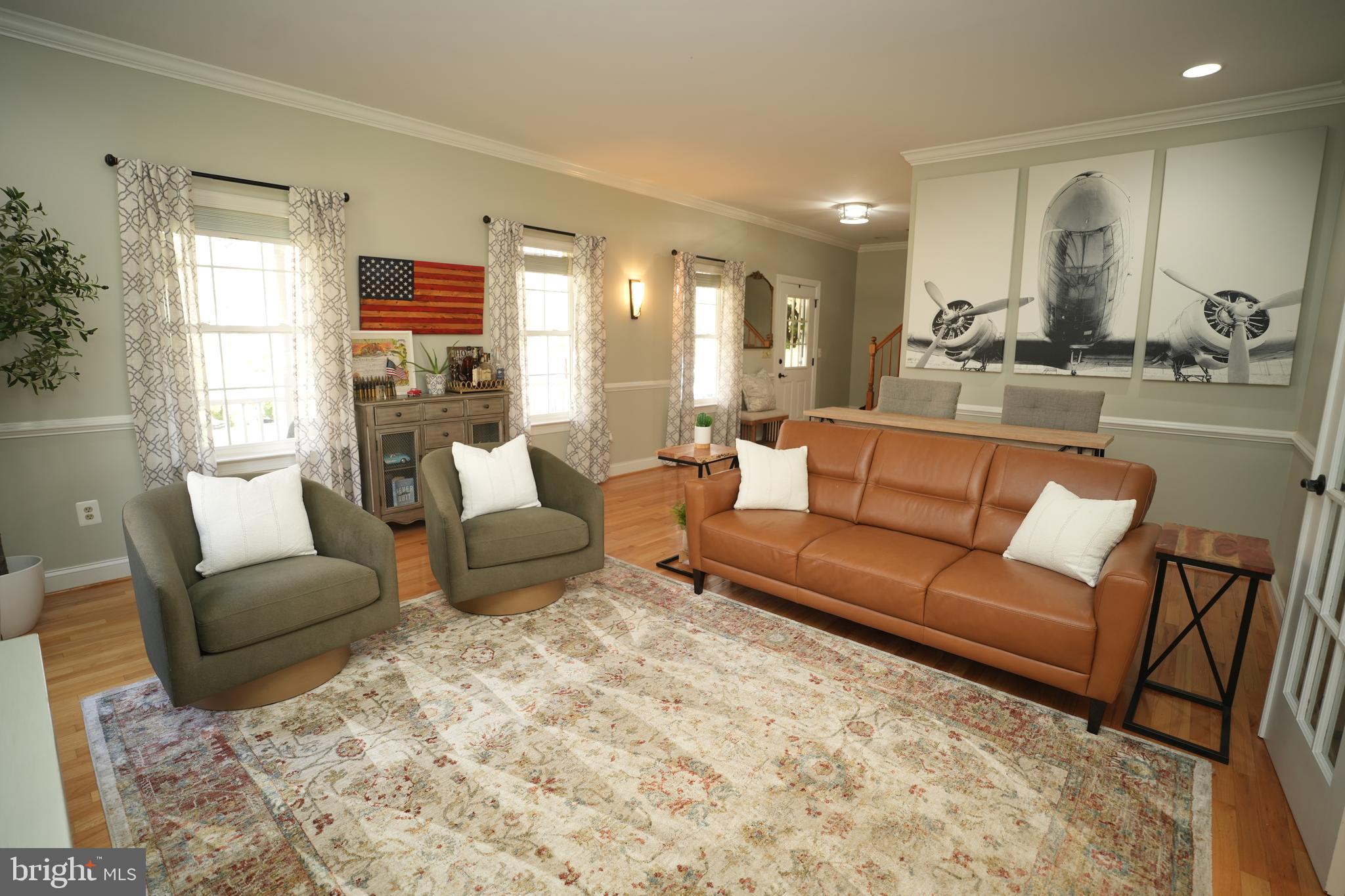 42921 HUNGERFORD COURT