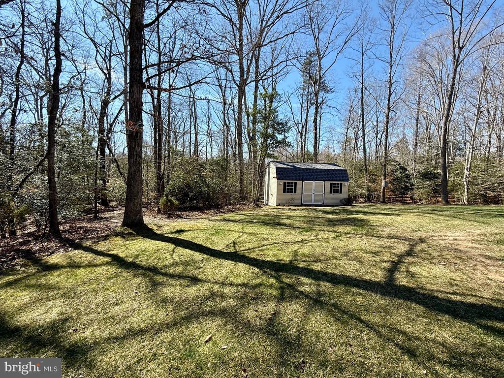 42921 HUNGERFORD COURT