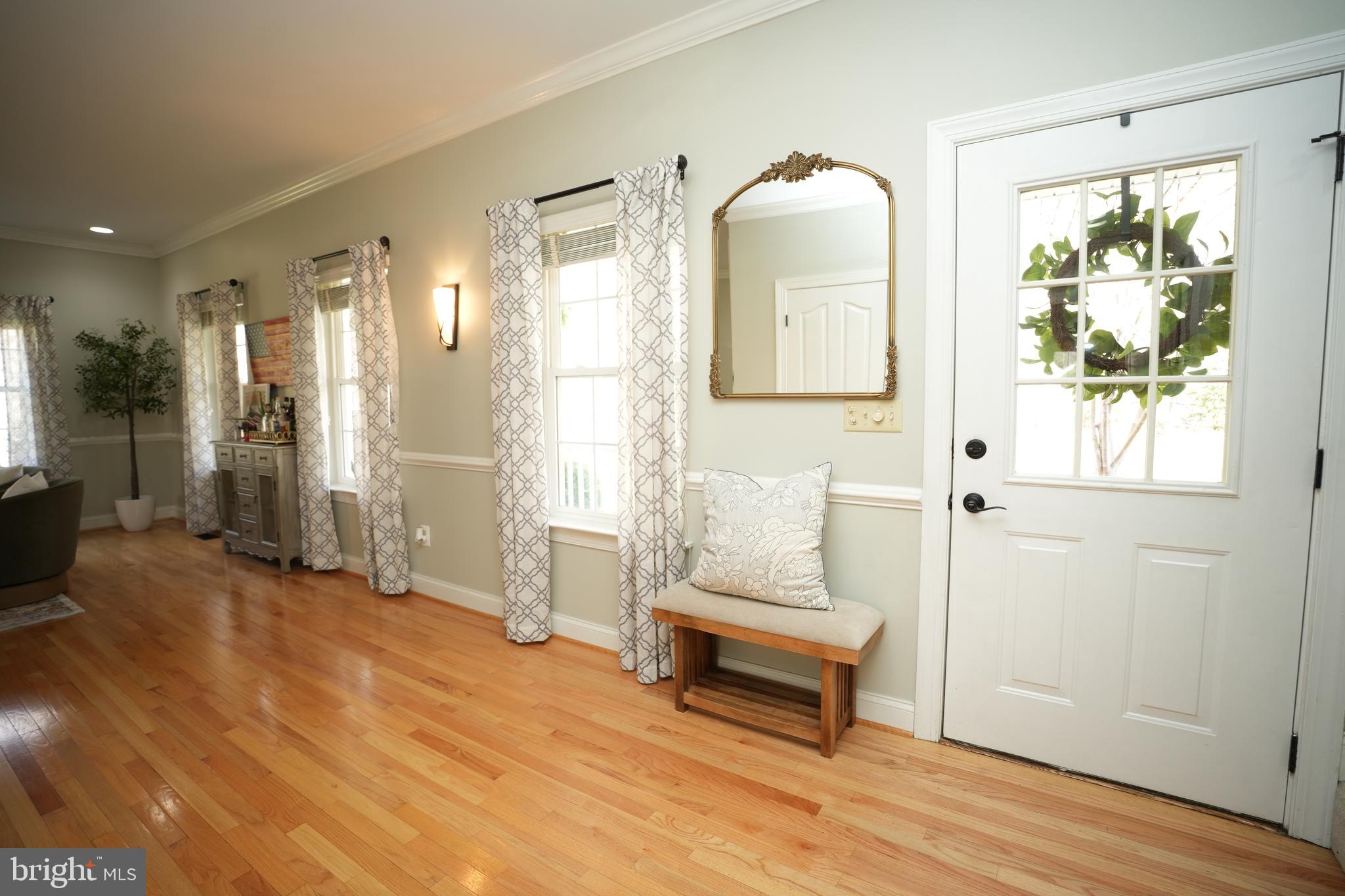 42921 HUNGERFORD COURT