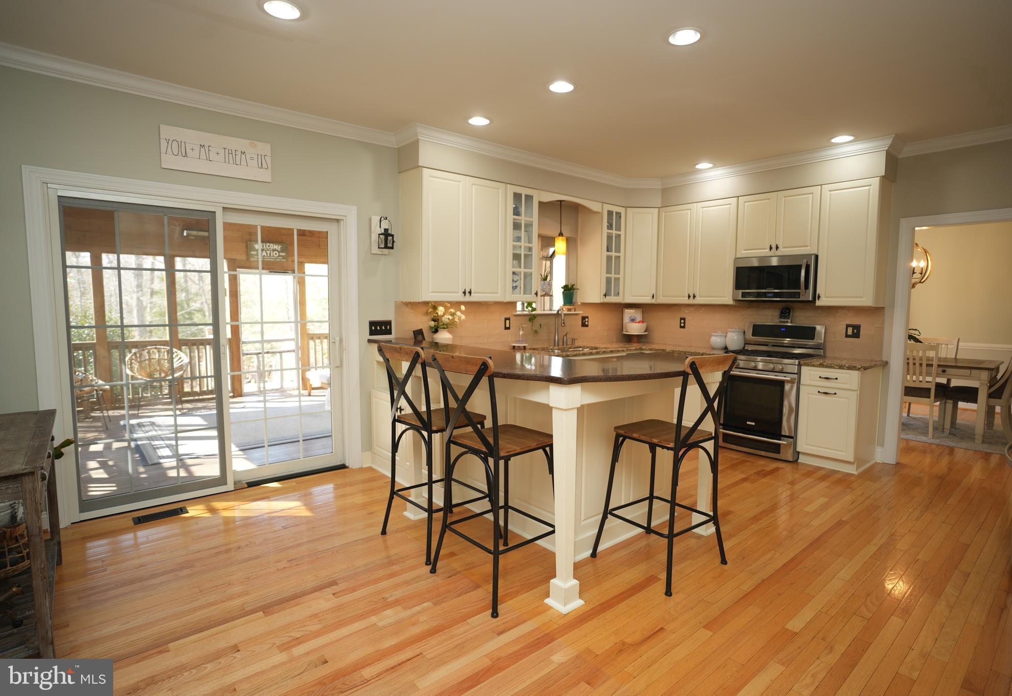 42921 HUNGERFORD COURT
