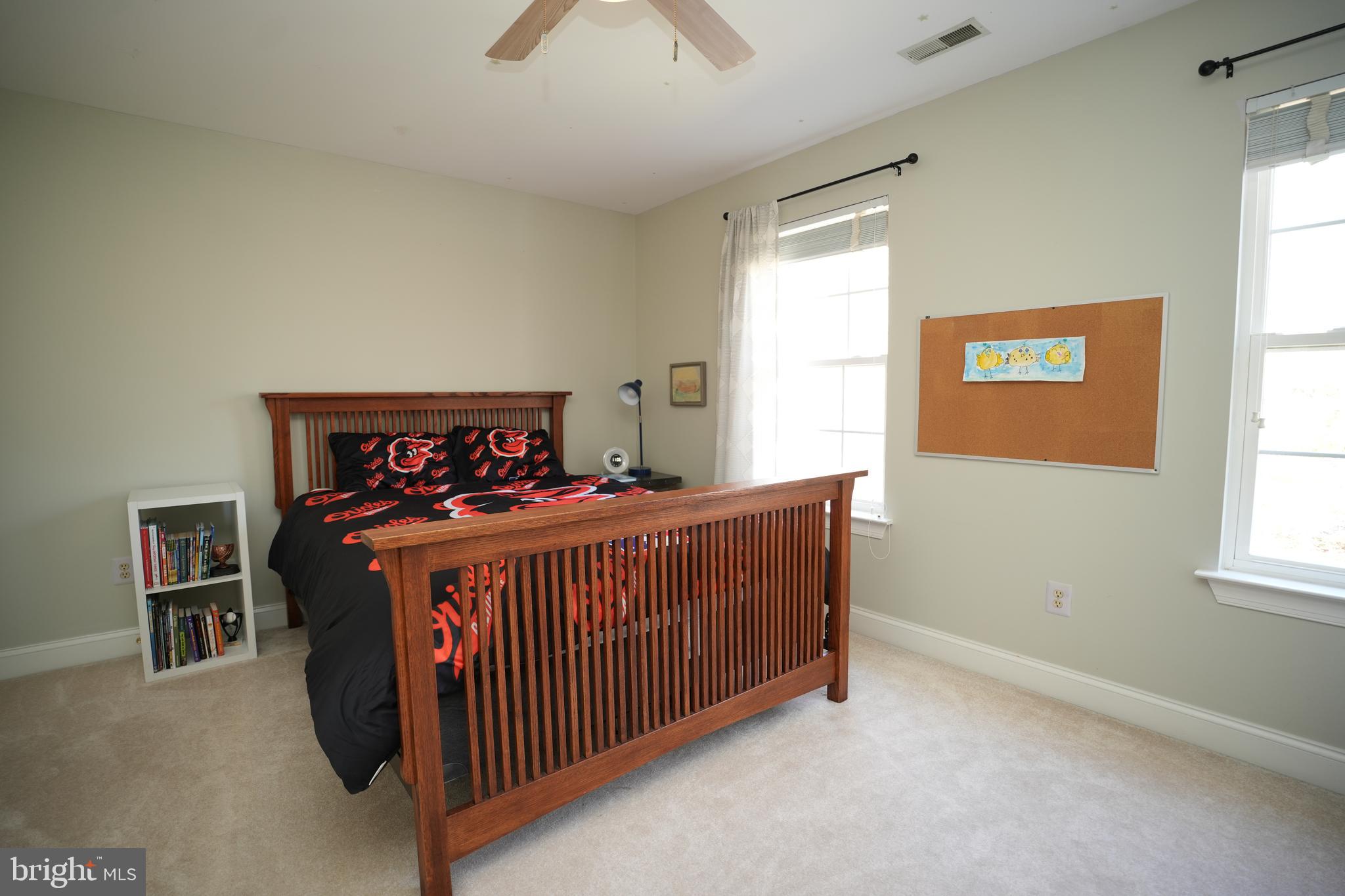 42921 HUNGERFORD COURT