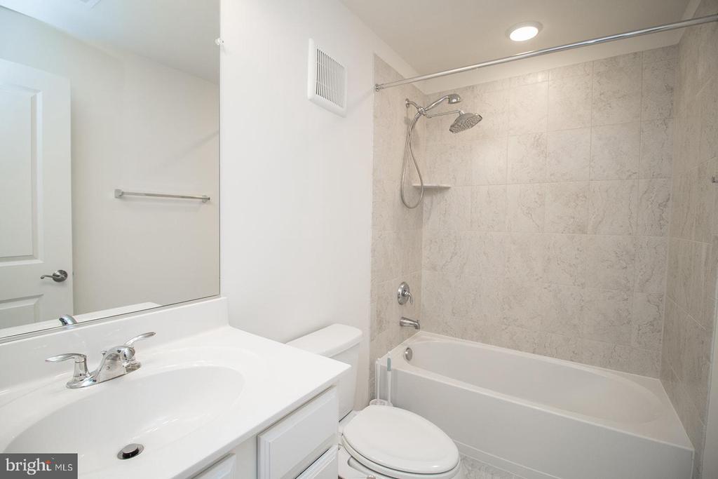 23531 LILLIFLORA DRIVE