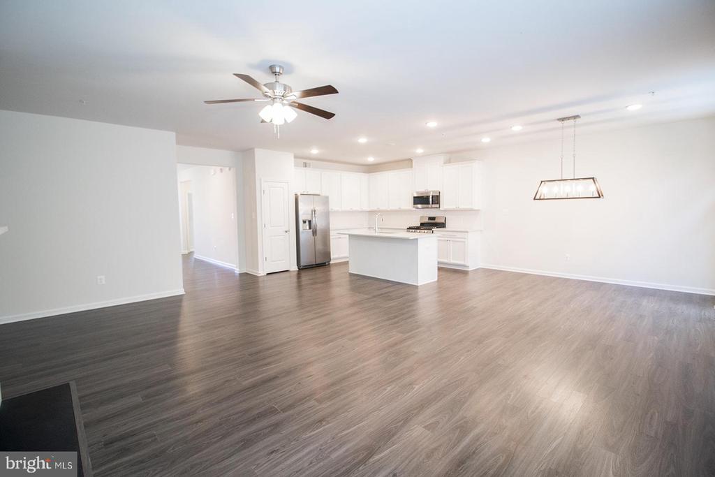 23531 LILLIFLORA DRIVE