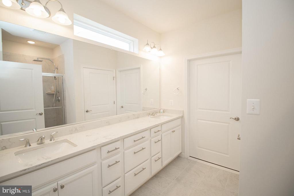 23531 LILLIFLORA DRIVE