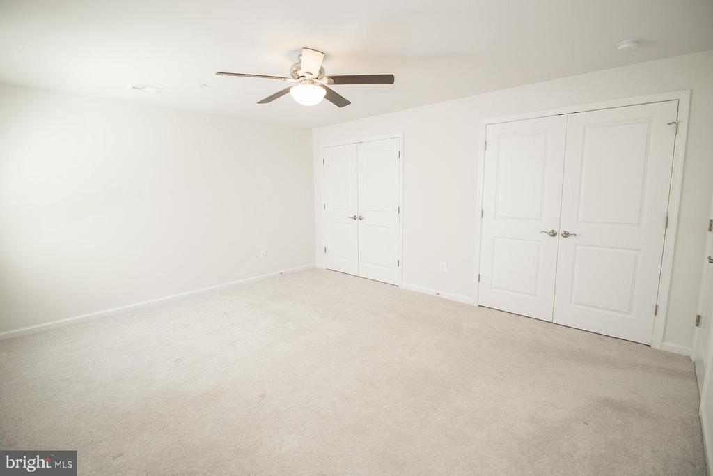 23531 LILLIFLORA DRIVE