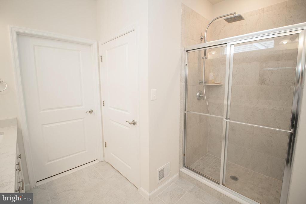 23531 LILLIFLORA DRIVE