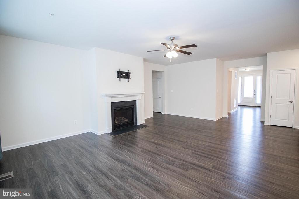 23531 LILLIFLORA DRIVE