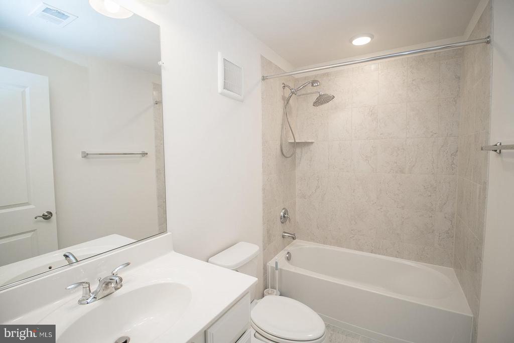 23531 LILLIFLORA DRIVE