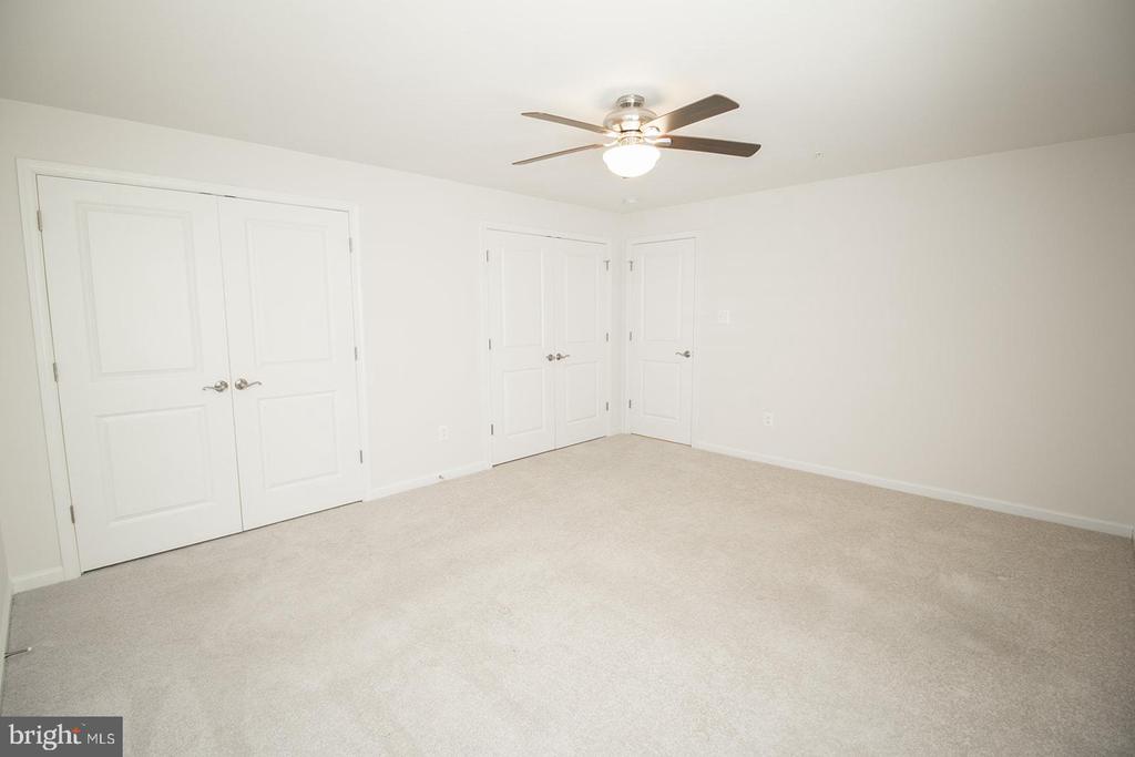 23531 LILLIFLORA DRIVE