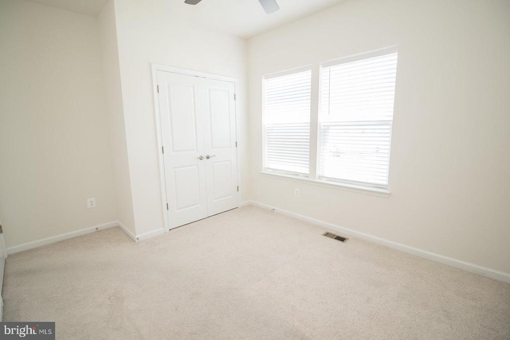 23531 LILLIFLORA DRIVE