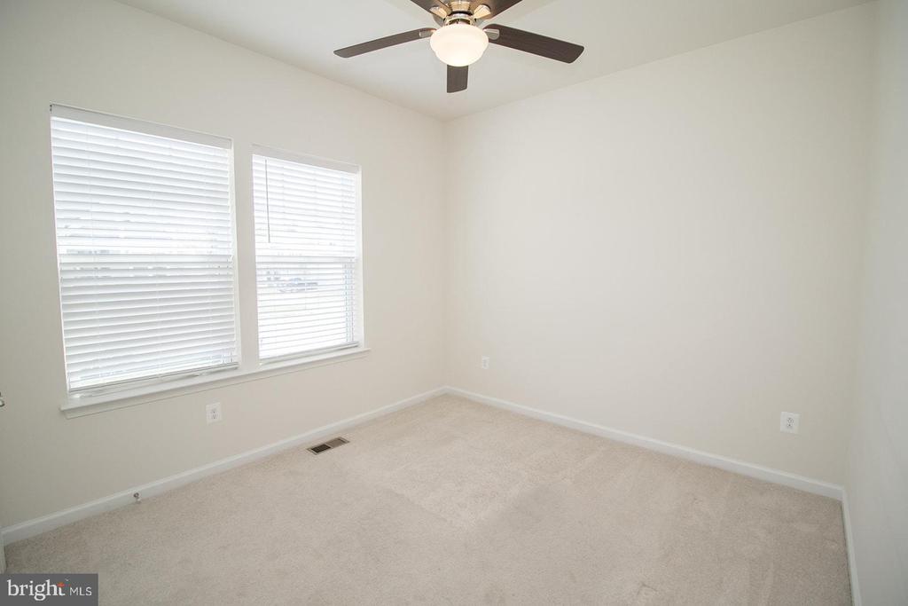 23531 LILLIFLORA DRIVE