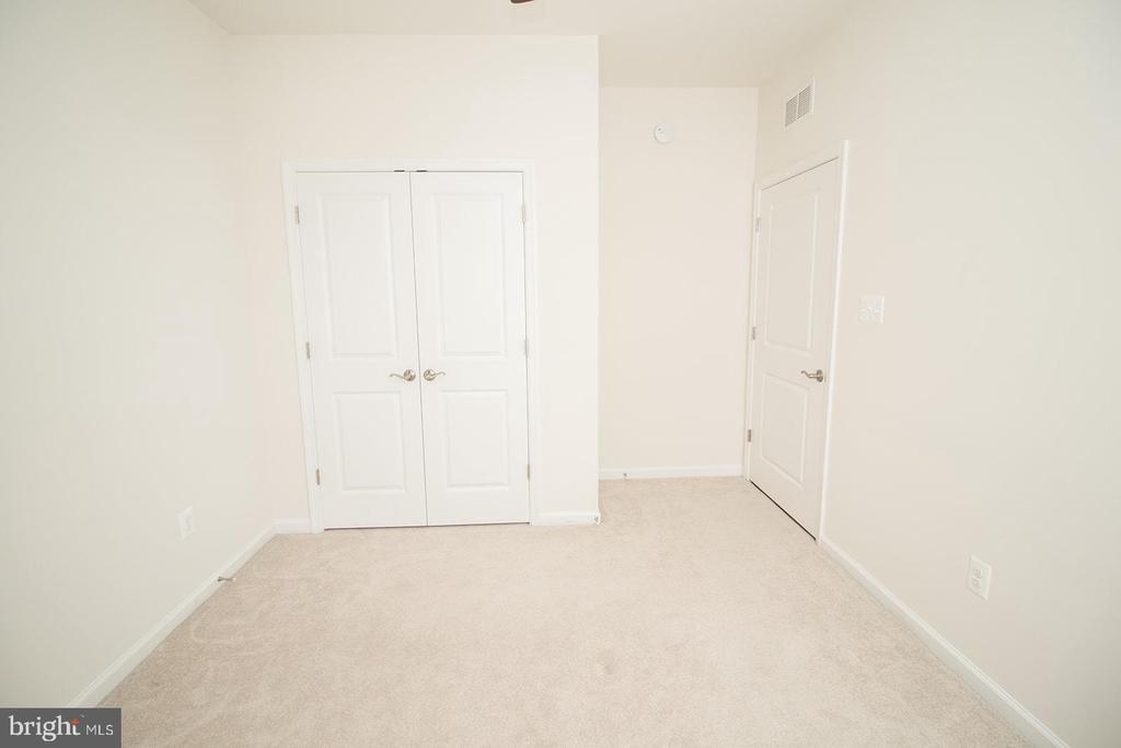 23531 LILLIFLORA DRIVE