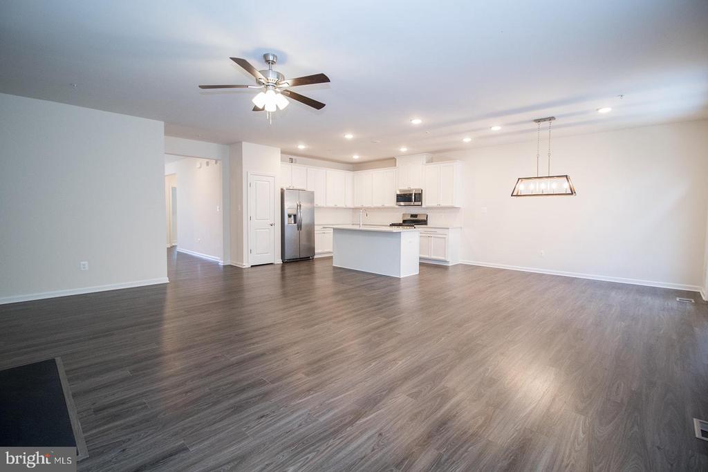 23531 LILLIFLORA DRIVE