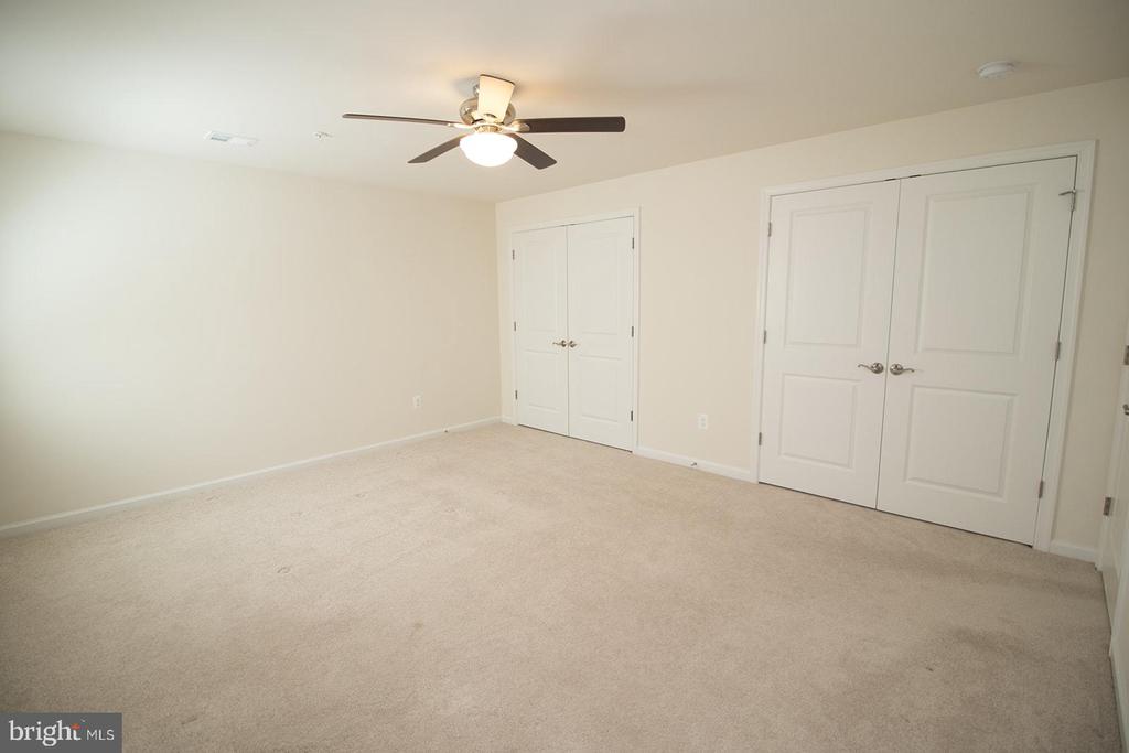 23531 LILLIFLORA DRIVE