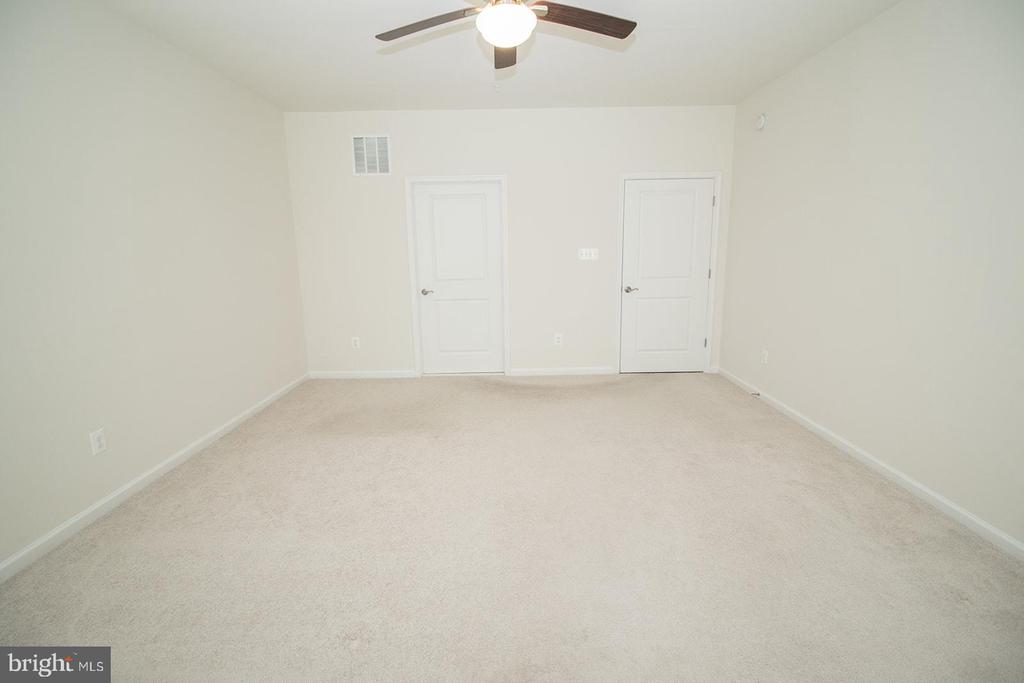 23531 LILLIFLORA DRIVE
