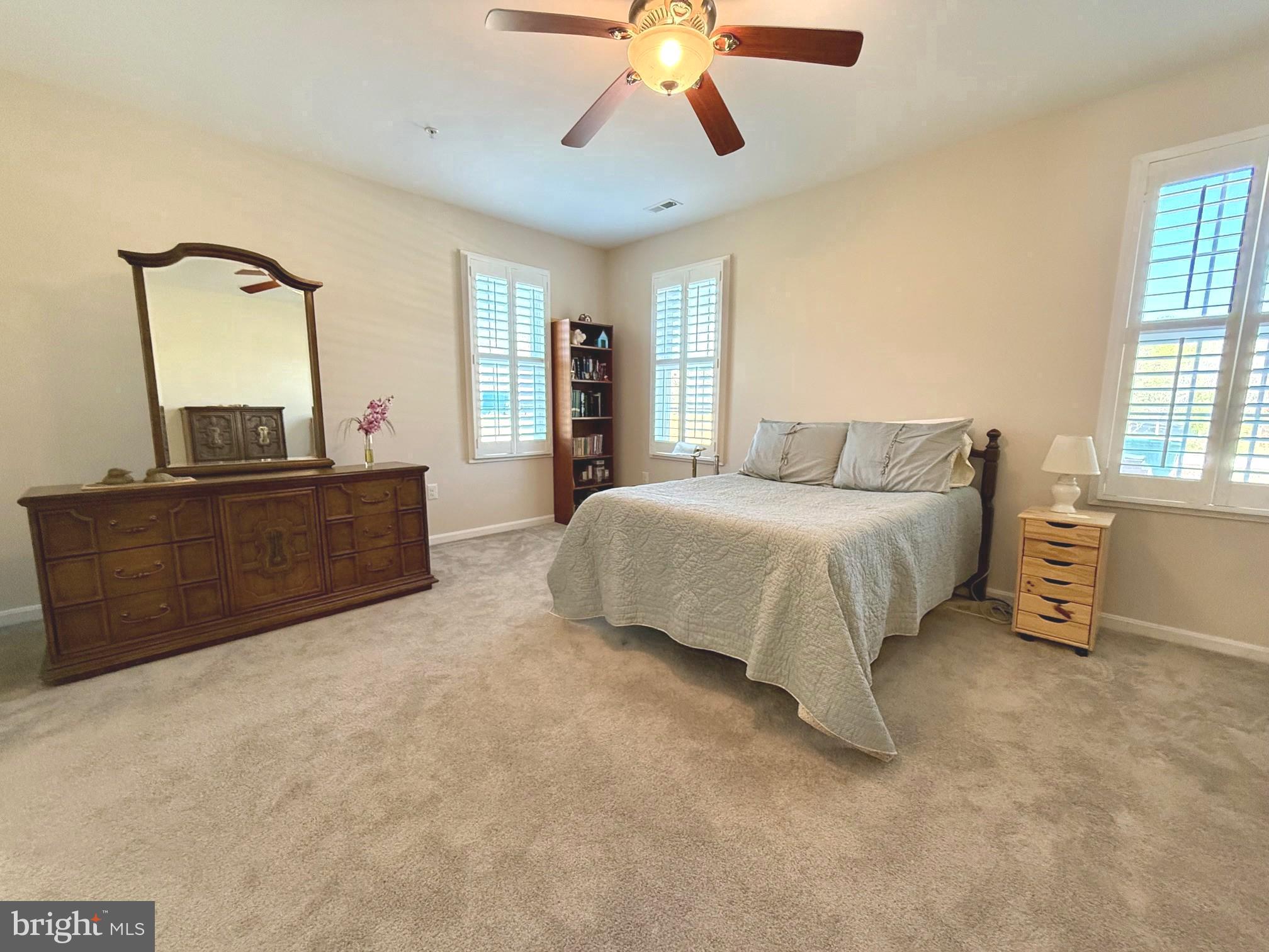 44138 OUTRIGGER WAY