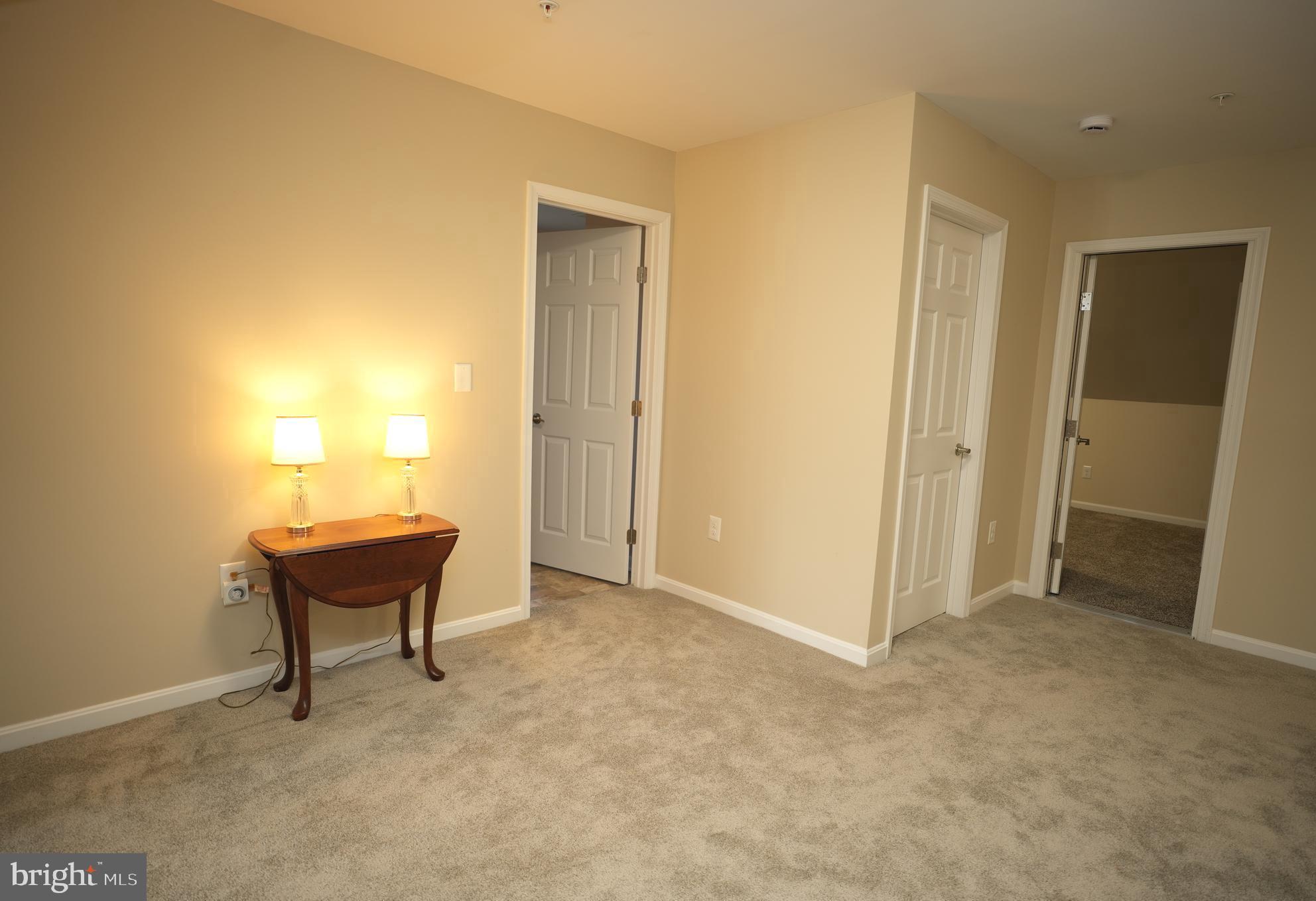 44138 OUTRIGGER WAY