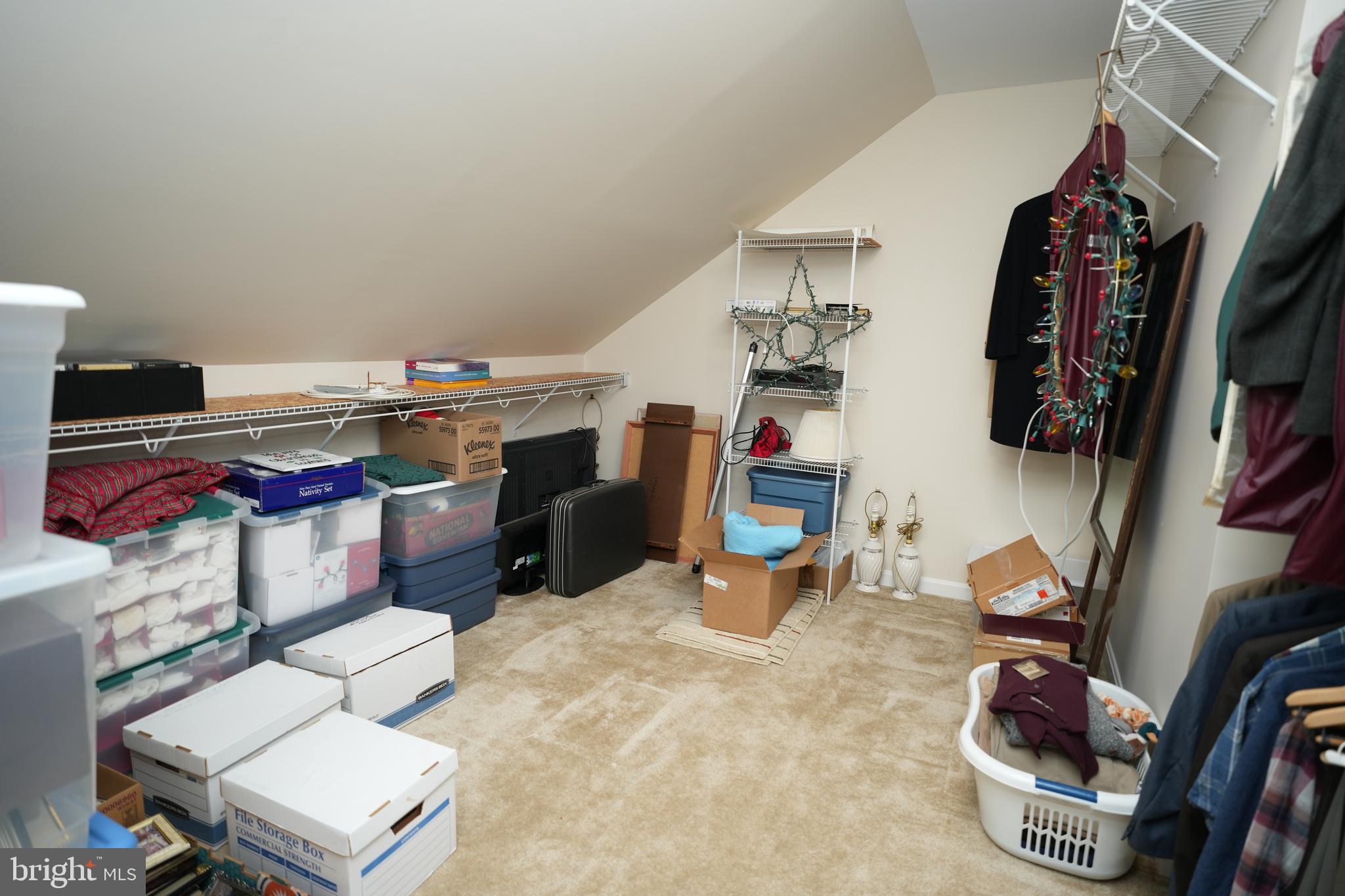 44138 OUTRIGGER WAY
