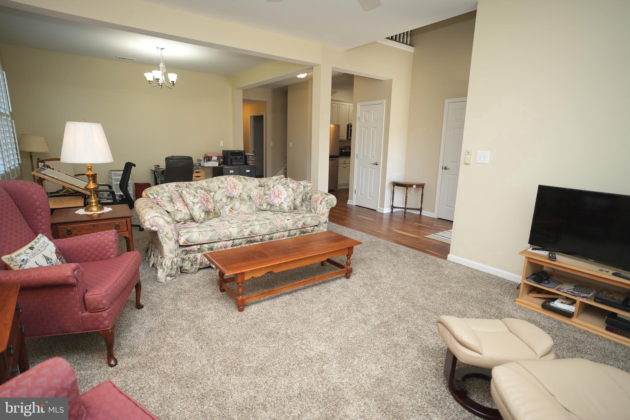 44138 OUTRIGGER WAY