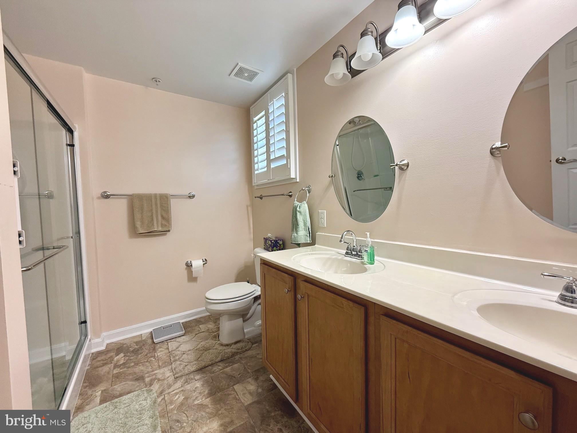 44138 OUTRIGGER WAY