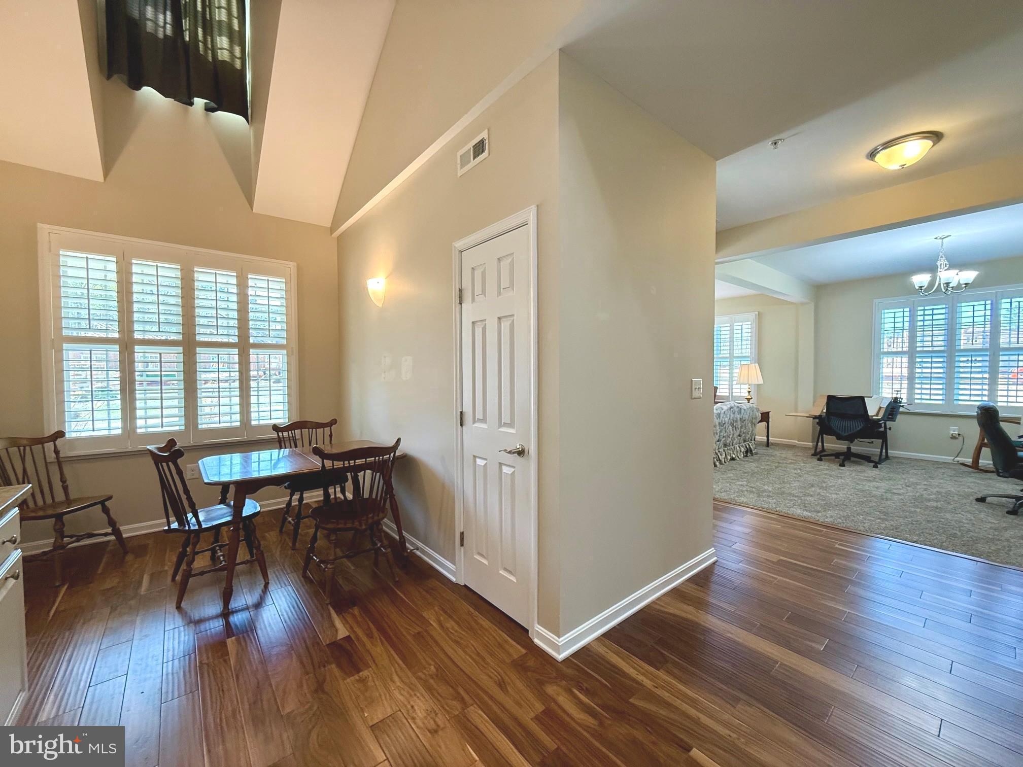 44138 OUTRIGGER WAY