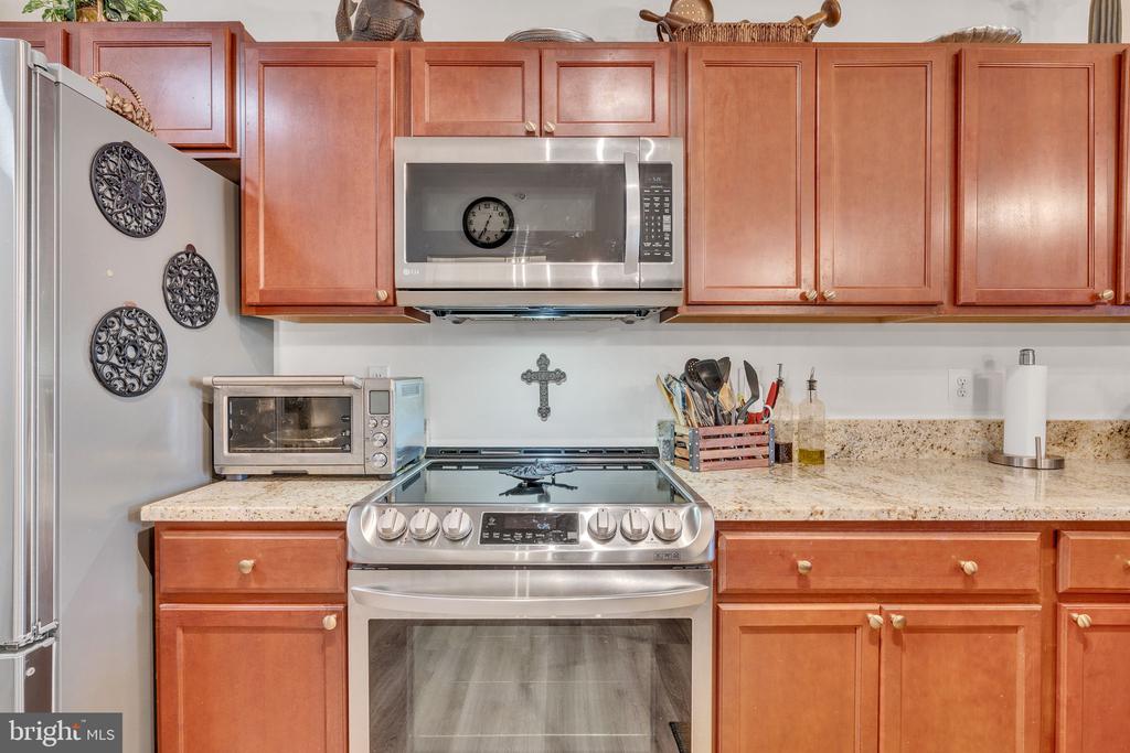 23560 F D R BOULEVARD Unit: 401