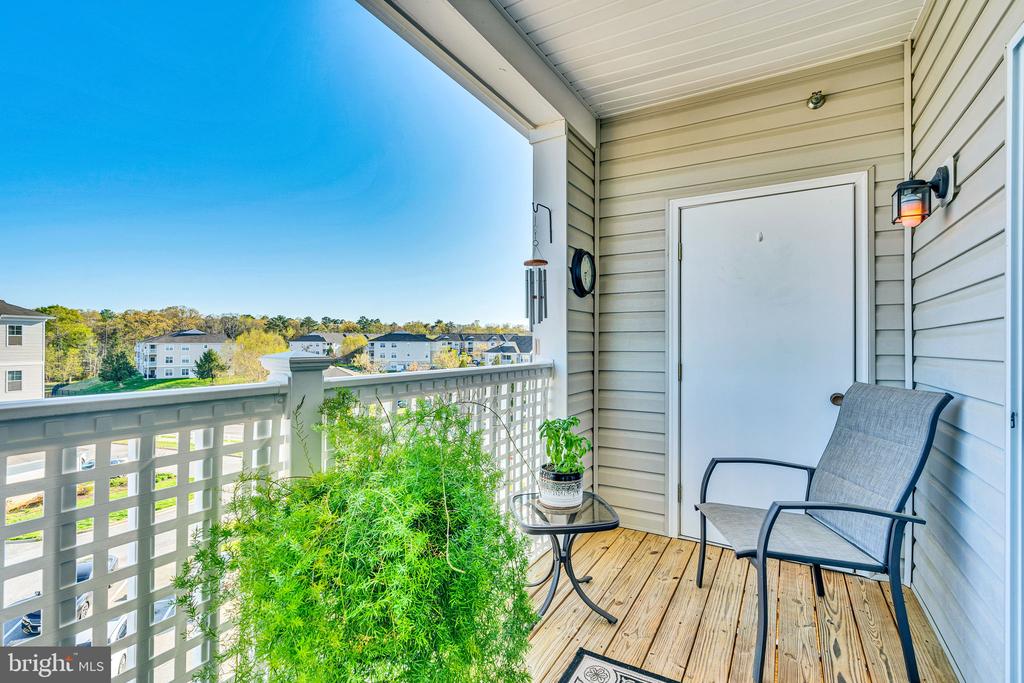 23560 F D R BOULEVARD Unit: 401