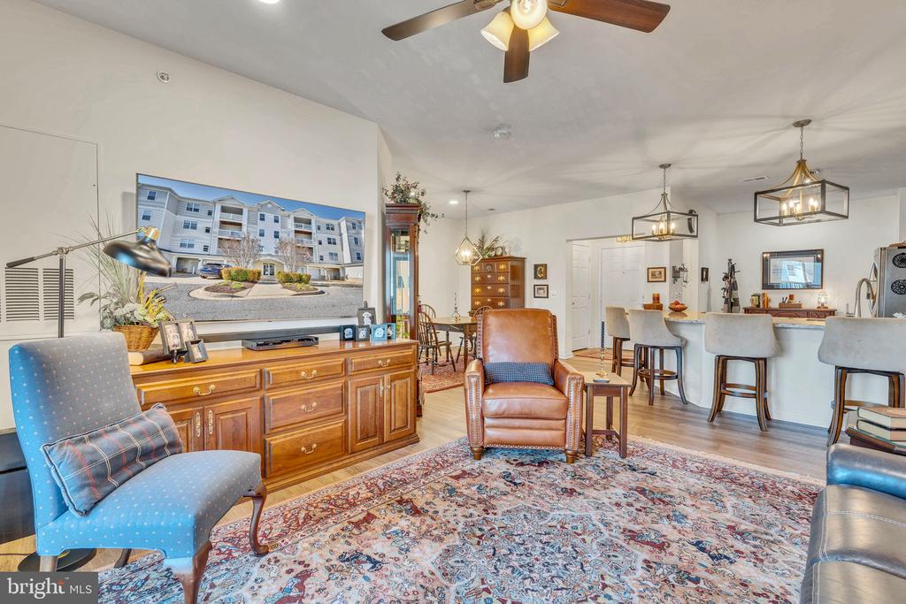 23560 F D R BOULEVARD Unit: 401