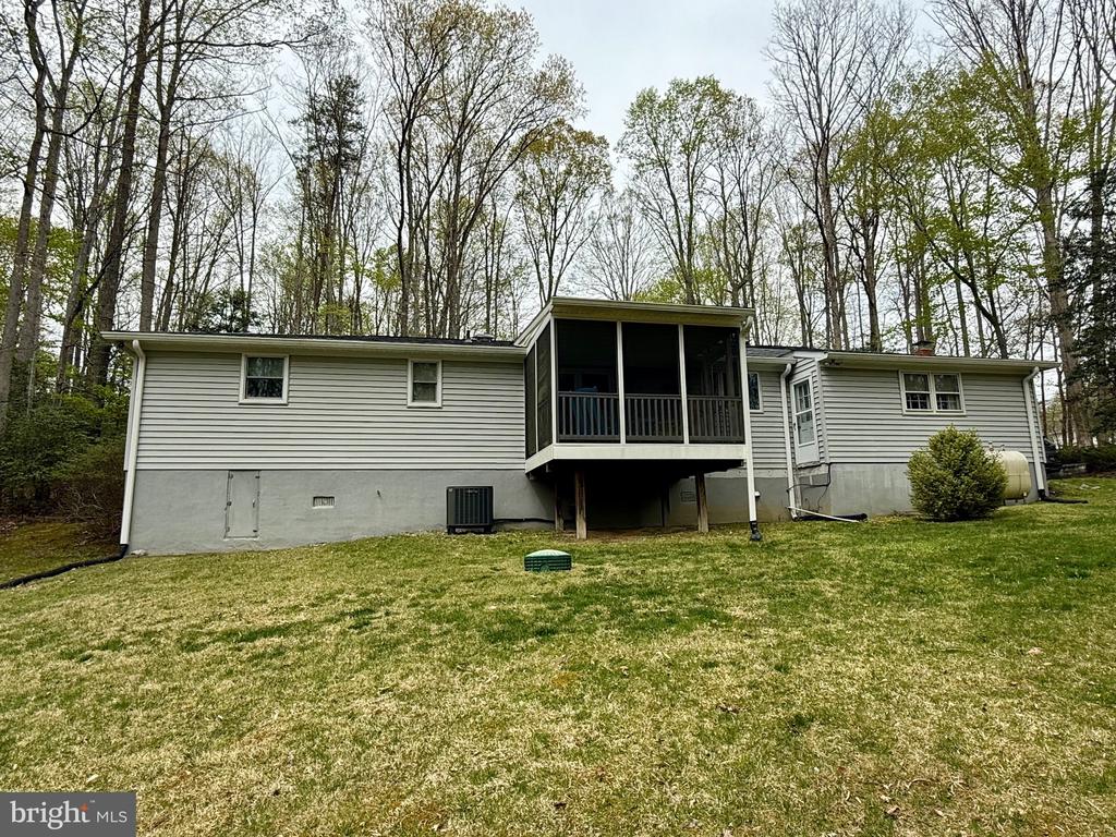 39637 WALNUT CIRCLE