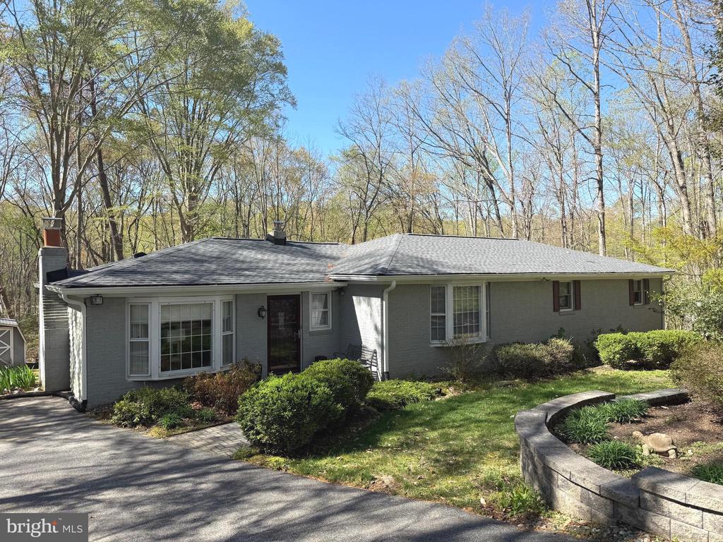 39637 WALNUT CIRCLE