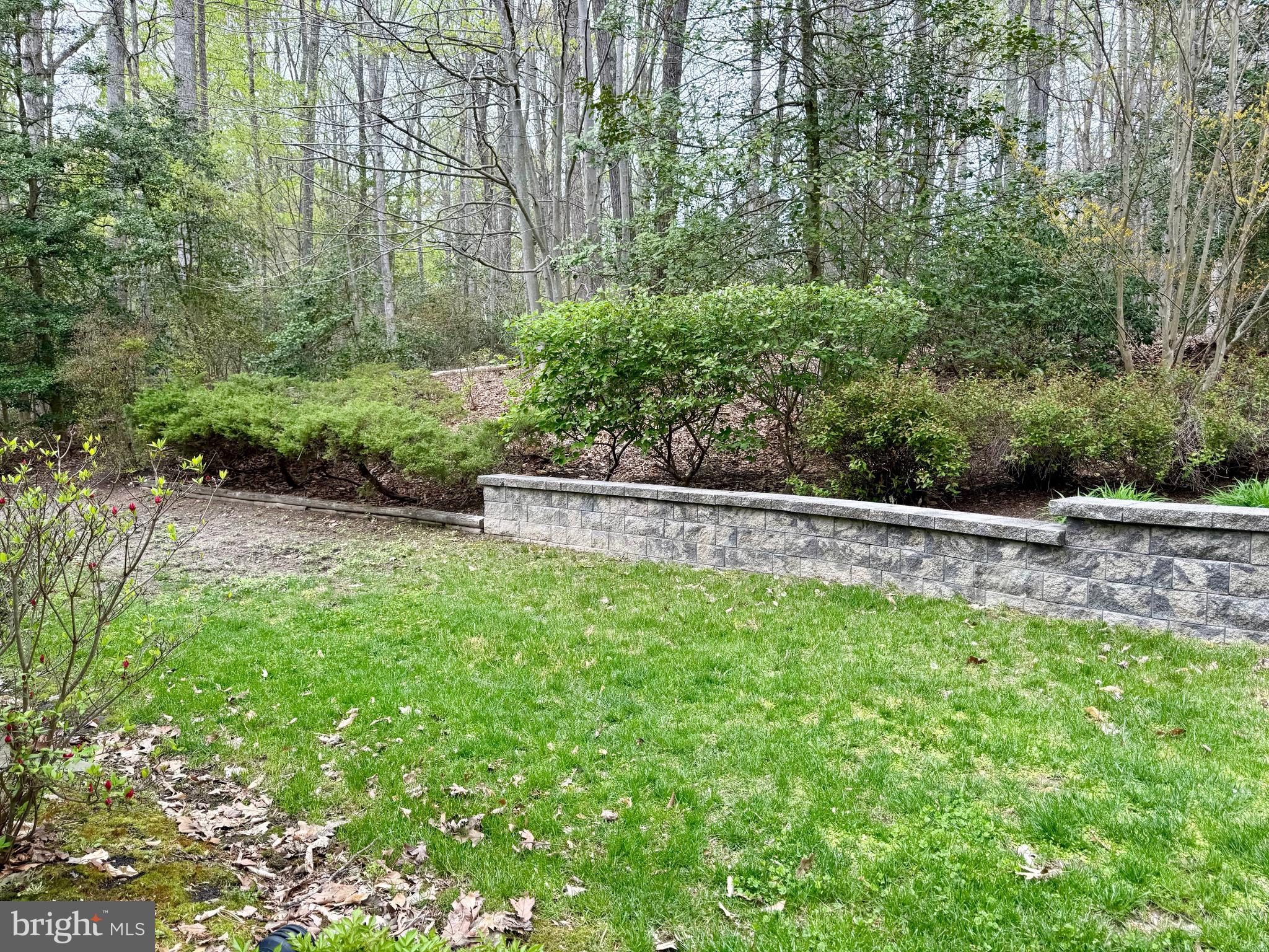 39637 WALNUT CIRCLE