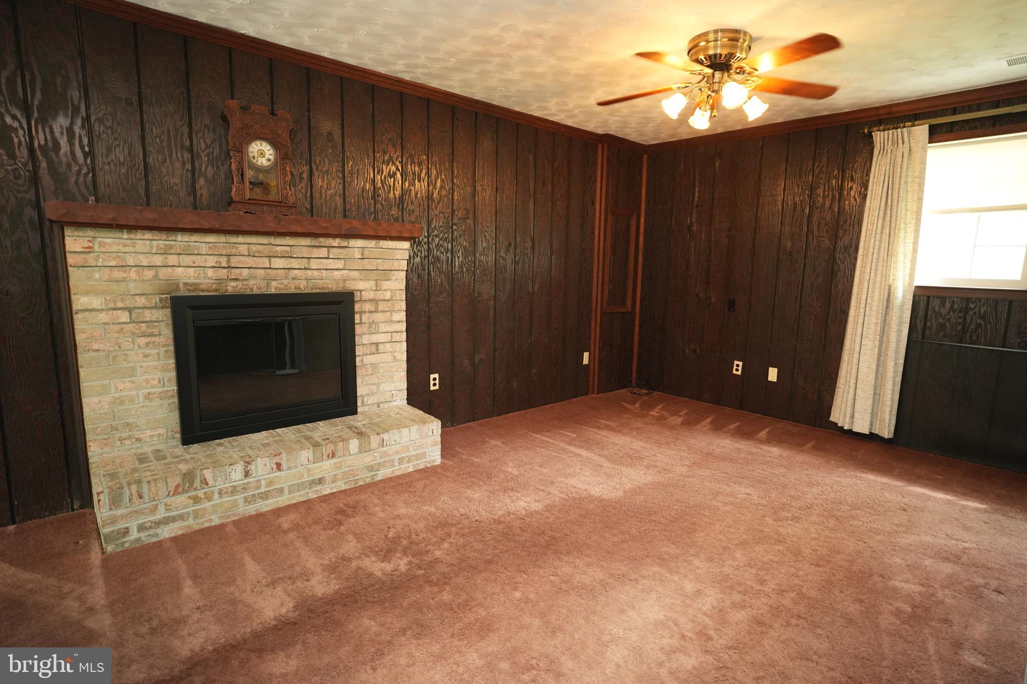 39637 WALNUT CIRCLE