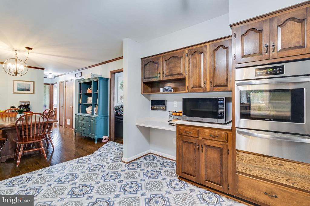 36035 ARMY NAVY DRIVE