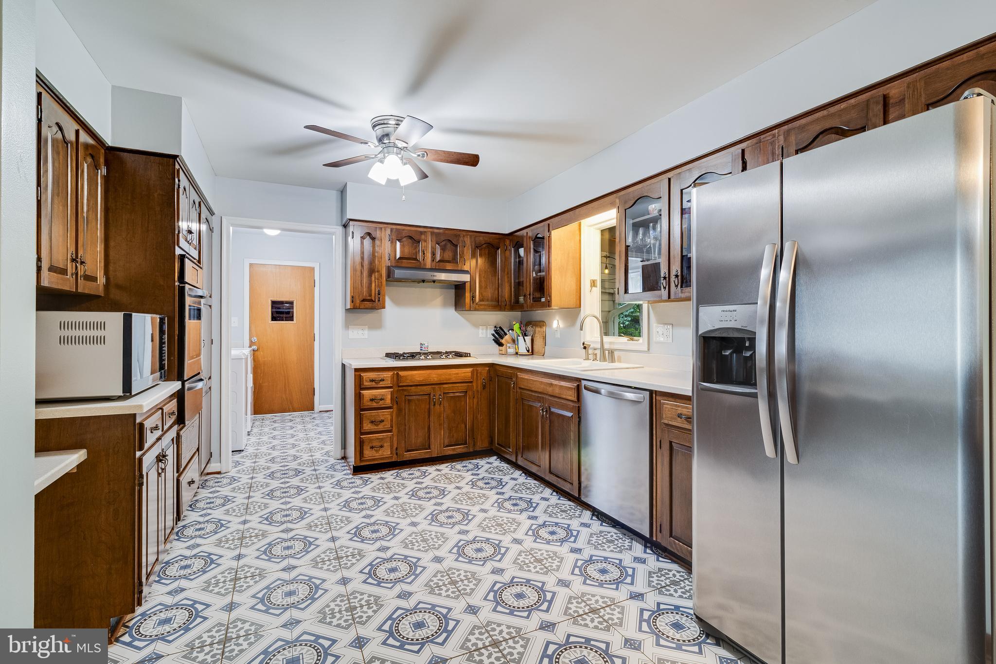 36035 ARMY NAVY DRIVE