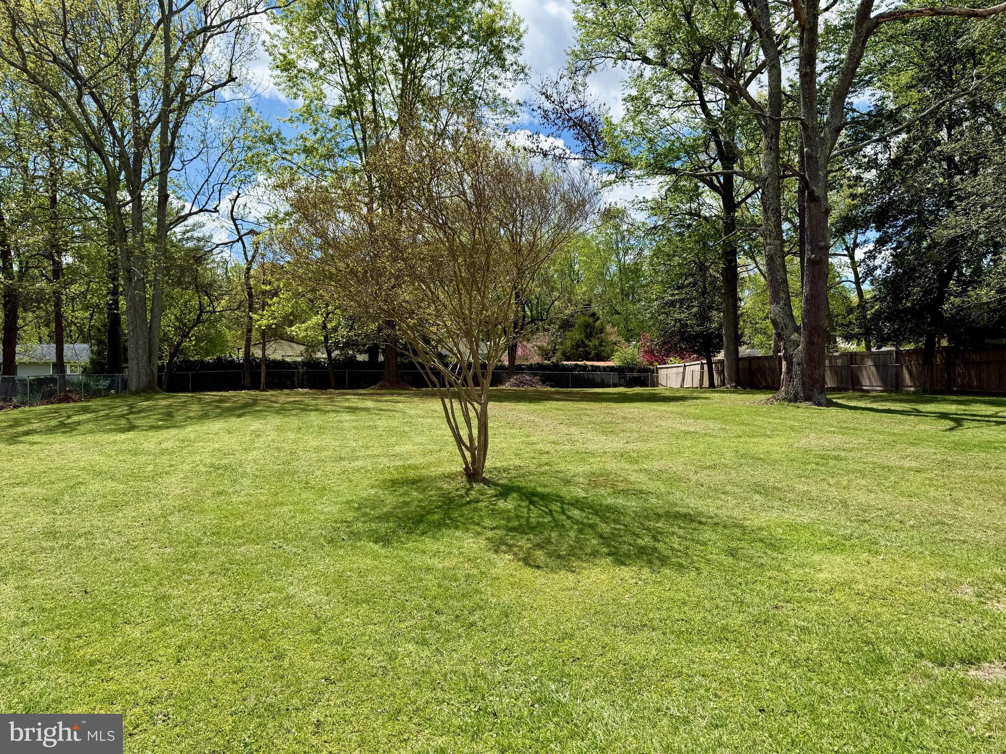 45975 E SUNRISE DRIVE