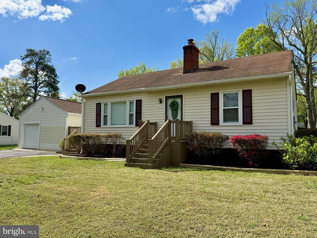 45975 E SUNRISE DRIVE