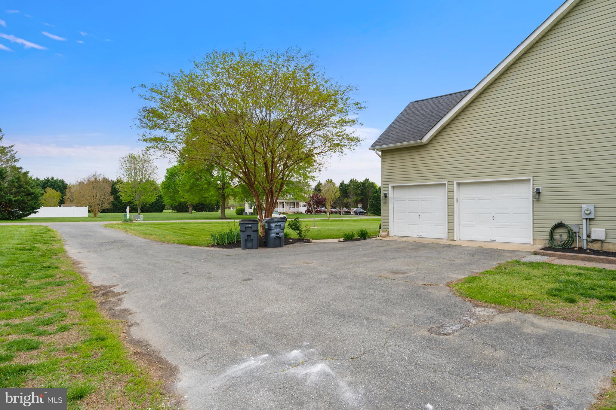 46080 N GREENS REST DRIVE